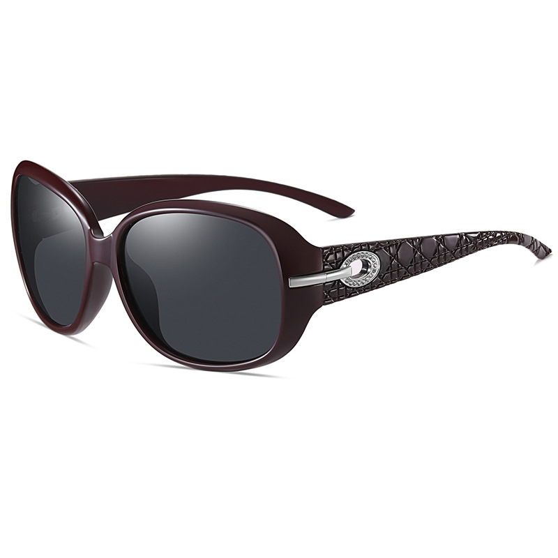 Sunglasses for women classic large frame polarized sunglasses ST2012 diamond inlaid fashion black sunglasses