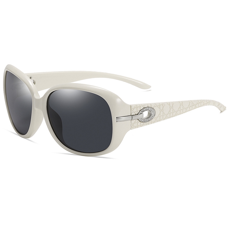 Sunglasses for women classic large frame polarized sunglasses ST2012 diamond inlaid fashion black sunglasses
